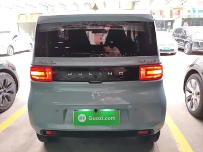 Wuling MINIEV