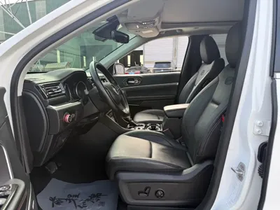 Jeep Grand Commander