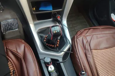 Venucia T70