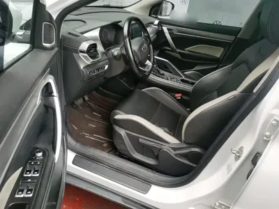 Geely Binyue