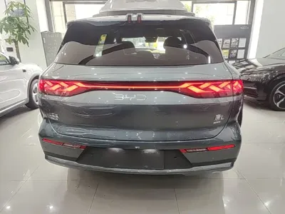 BYD 唐L