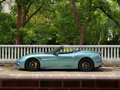 Ferrari California T