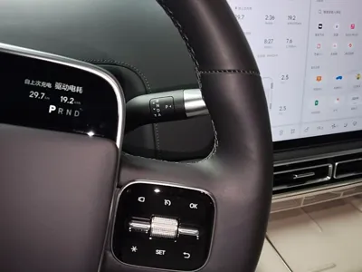 Li Auto L9