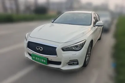 Infiniti Q50L