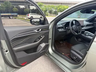 Geely Xingrui
