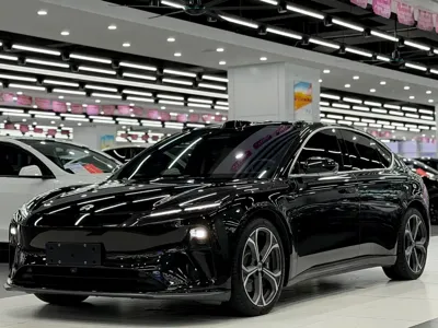Nio ET5