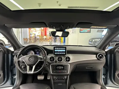 Mercedes-Benz CLA (Import)