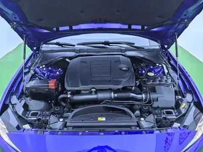 Jaguar XEL