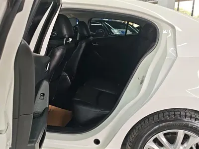 Mazda 3 Axela
