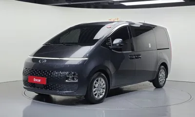 Hyundai Staria