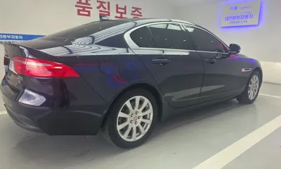 Jaguar XE