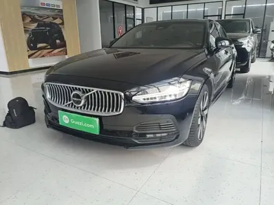 Volvo S90 PHEV