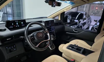 Hyundai Staria