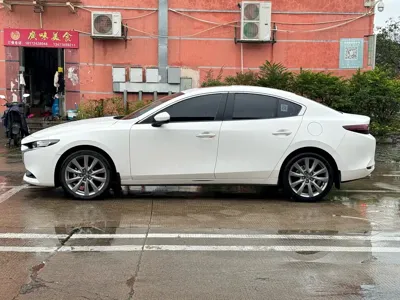 Mazda 3 Axela