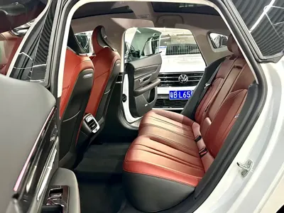 Xpeng P7