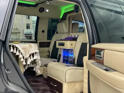 Lincoln Navigator