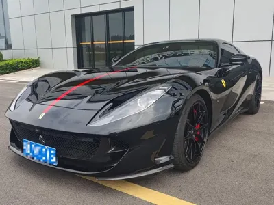 Ferrari 812