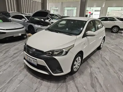 Toyota Yaris L