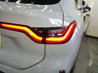 Nio EC6