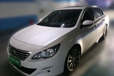 Peugeot 408