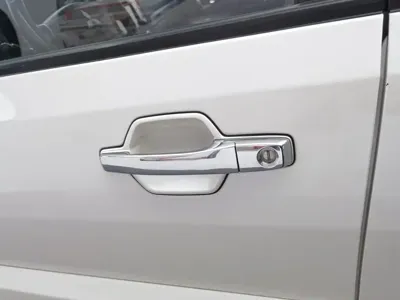 Mitsubishi Pajero (Import)