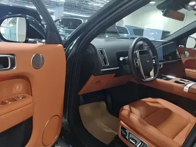 Li Auto Li L8