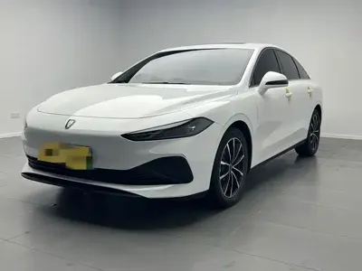 Roewe D7