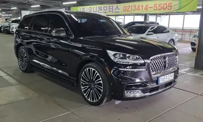 Lincoln Aviator