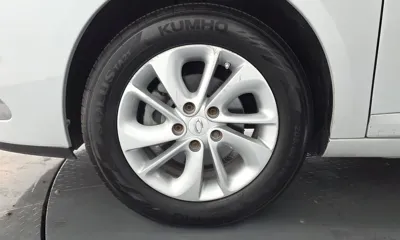 Renault-KoreaSamsung SM3