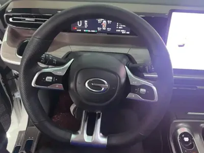 GAC Motor 传祺E8 PHEV