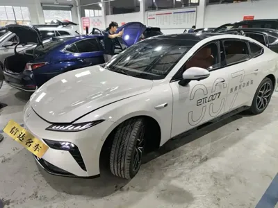 eπ eπ007