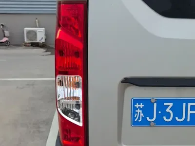 IVECO Ousheng