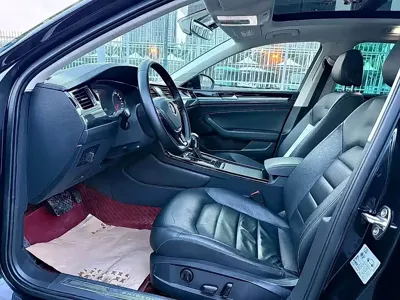 Volkswagen Phideon