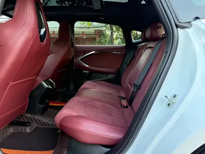 MG MG7