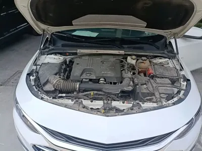 Chevrolet Malibu XL
