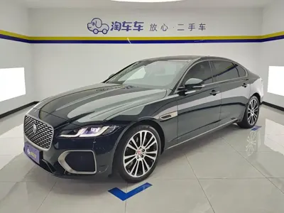 Jaguar XFL