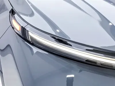 Li Auto Li L8