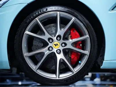 Ferrari California T