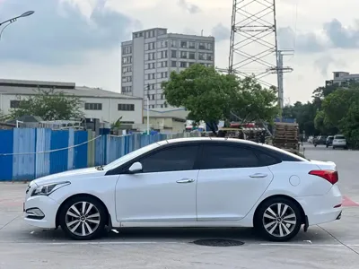 Hyundai Mistra