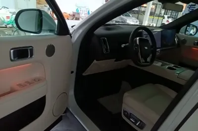 Li Auto L7