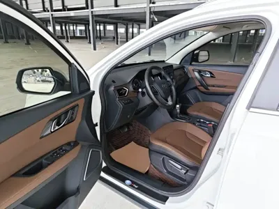 FAW Senya R7
