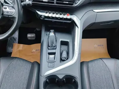 Peugeot 4008