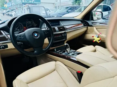 BMW X5 (Import)