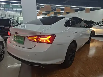 Chevrolet Malibu XL