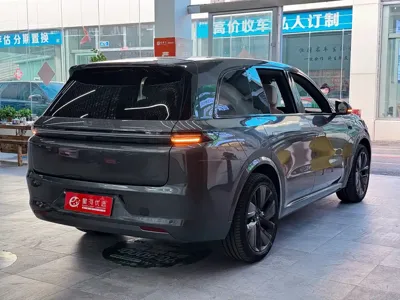 Li Auto Li L8