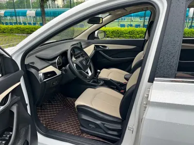 Baojun 360