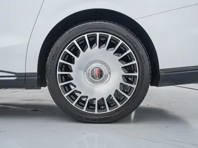 Hongqi Hongqi HQ9
