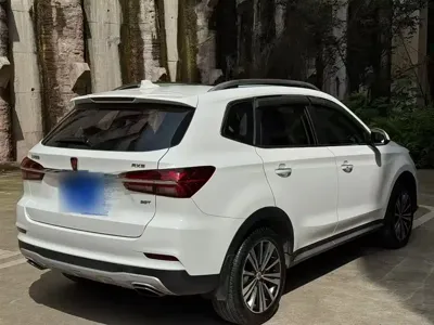Roewe RX5