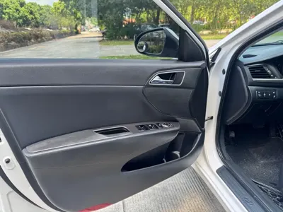 Hyundai Mistra