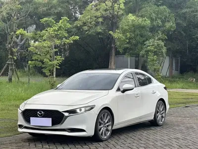 Mazda 3 Axela